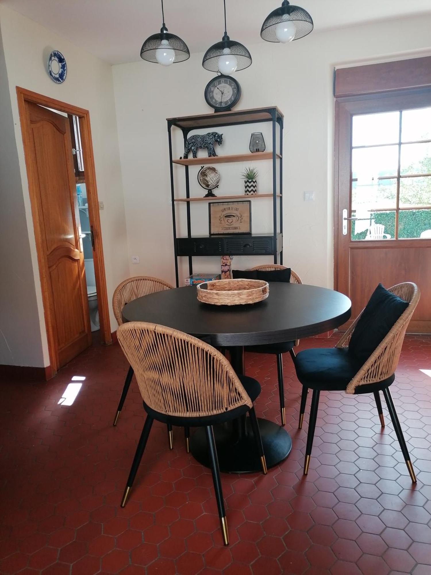 Auberge A La Ferme Surques Екстер'єр фото